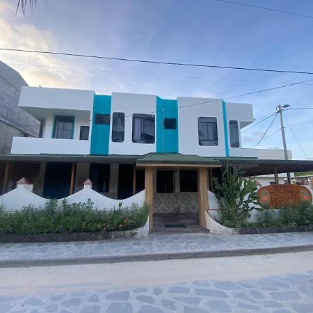 Hostal Brisas Del Mar Puerto Villamil Zewnętrze zdjęcie