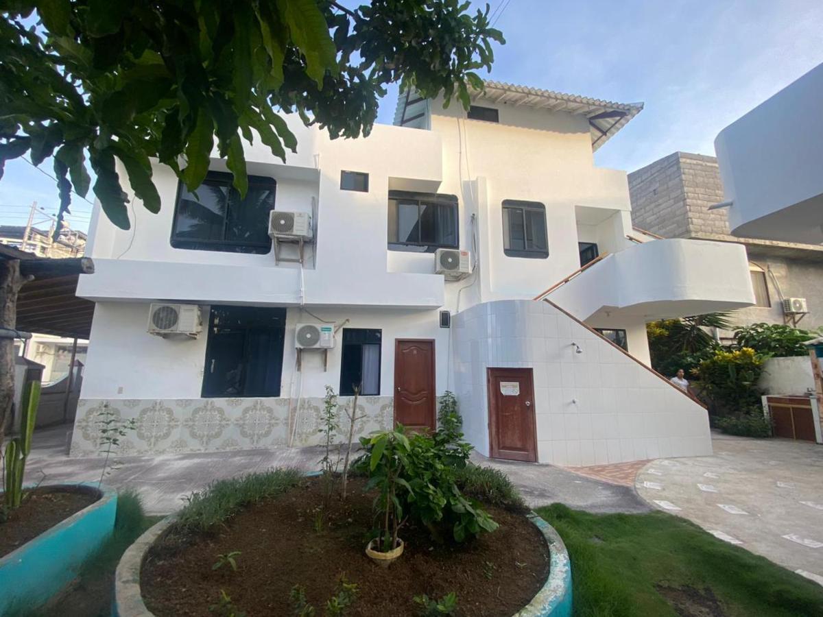 Hostal Brisas Del Mar Puerto Villamil Zewnętrze zdjęcie