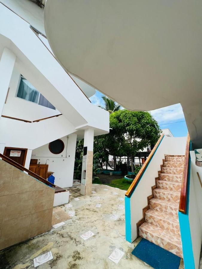 Hostal Brisas Del Mar Puerto Villamil Zewnętrze zdjęcie